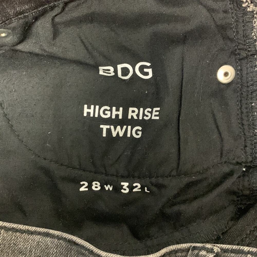 BDG High Rise Twig Jean - Picture 8 of 8
